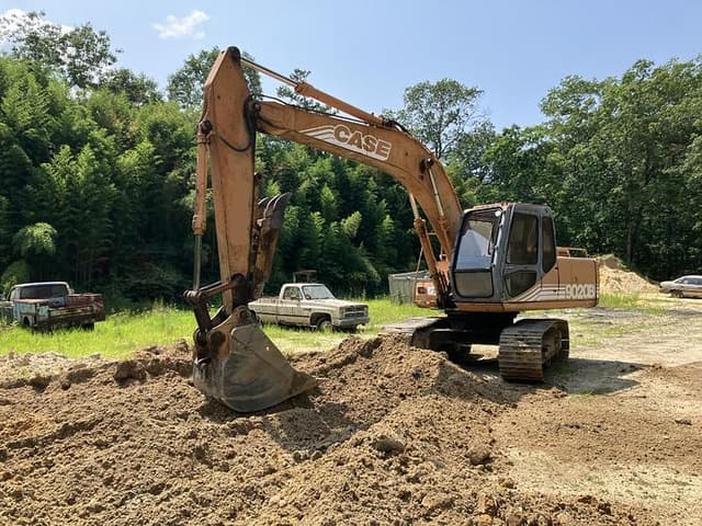 Image of Case 9020B equipment image 4