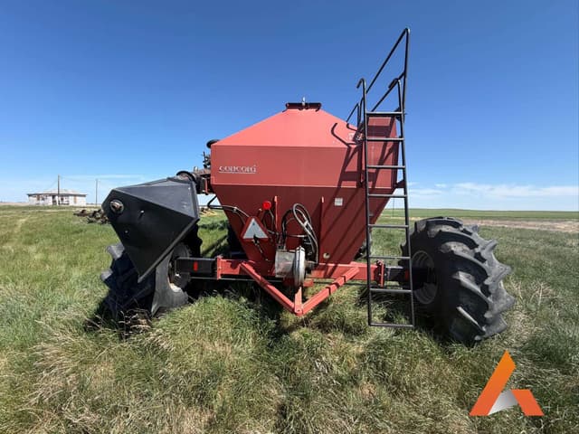 Image of Case IH 3400 equipment image 4