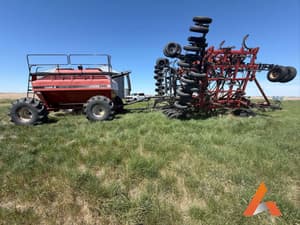 1995 Case IH 3400 Image