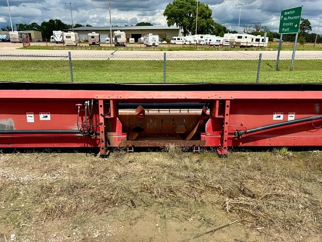 Image of Case IH 1010 equipment image 2