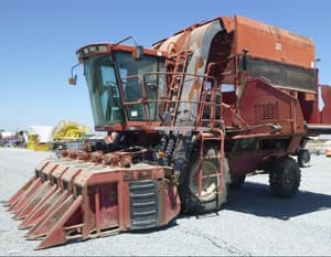 1995 Case IH 2155 Image