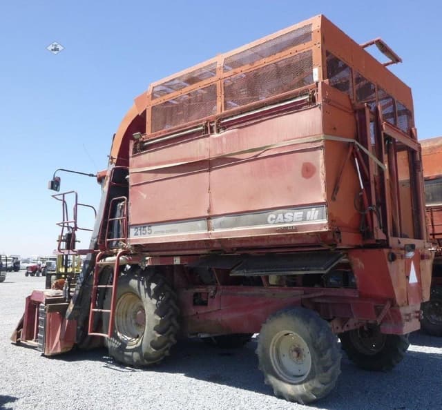 Image of Case IH 2155 equipment image 3