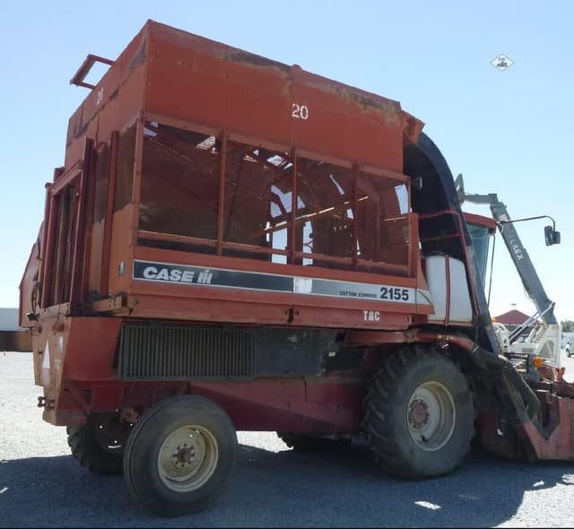 Image of Case IH 2155 equipment image 2