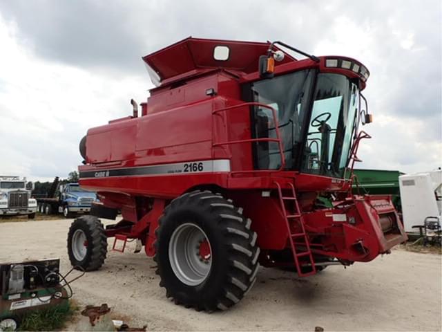 Image of Case IH 2166 equipment image 3