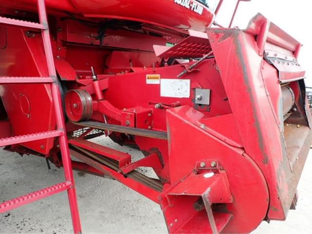 Image of Case IH 2166 equipment image 4