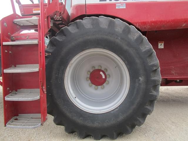 Image of Case IH 2166 equipment image 4