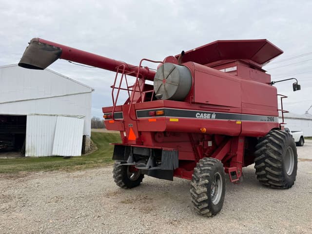 Image of Case IH 2166 equipment image 4