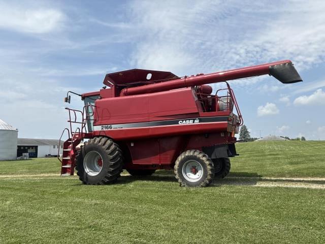 Image of Case IH 2166 equipment image 1