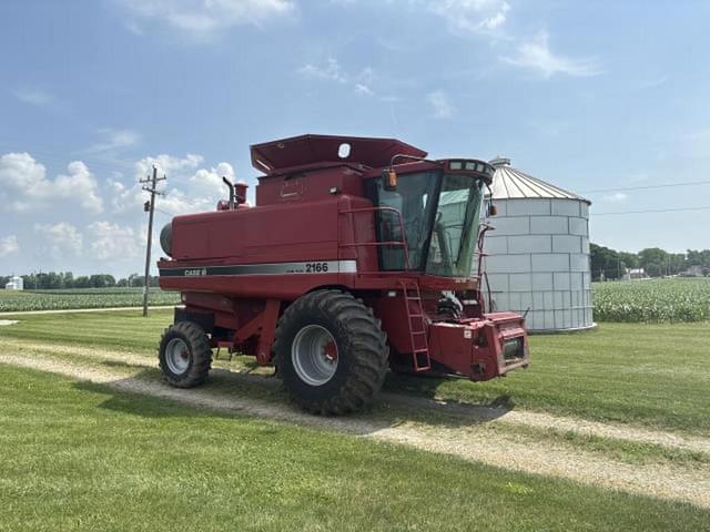 Image of Case IH 2166 equipment image 4