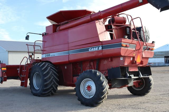 Image of Case IH 2188 equipment image 4
