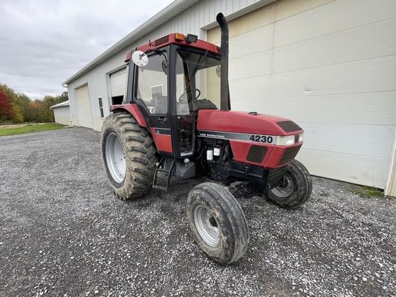 Main image Case IH 4230