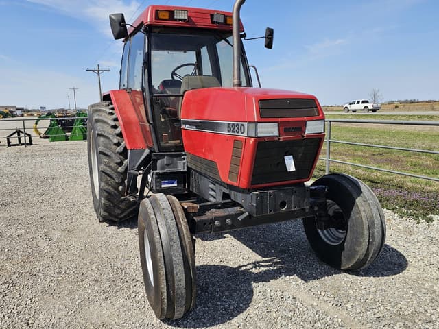 Image of Case IH 5230 equipment image 3
