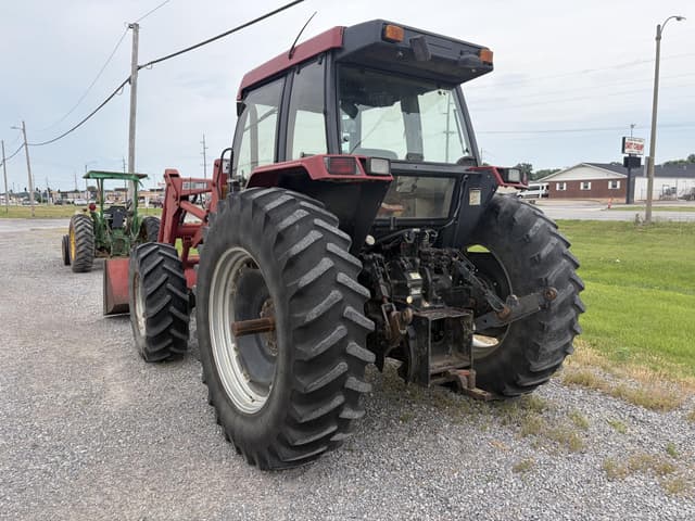 Image of Case IH 5240 equipment image 2