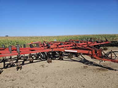 Chisel Plows