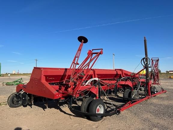 Image of Case IH 7100 equipment image 1