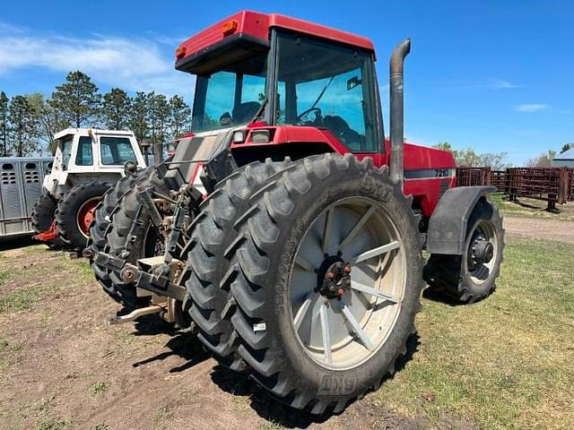 Image of Case IH 7210 equipment image 3