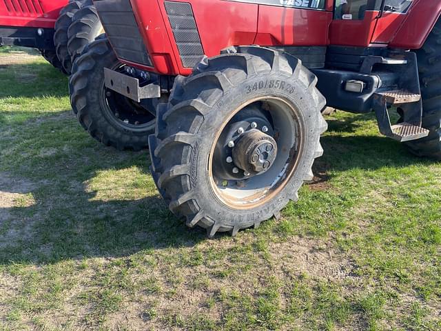 Image of Case IH 7220 equipment image 4