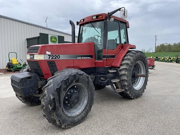 Image of Case IH 7220 equipment image 1