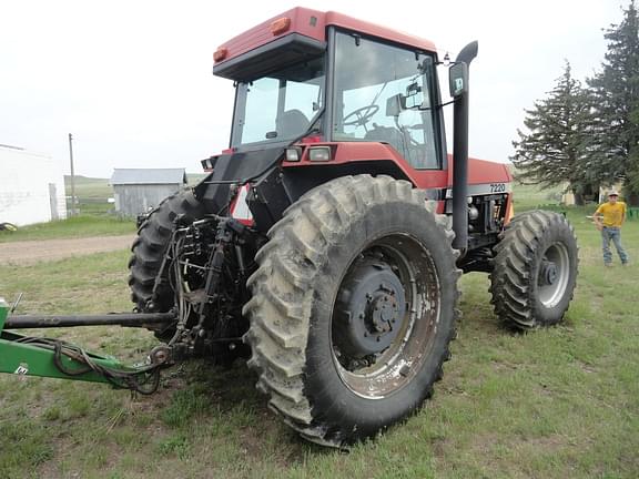Image of Case IH 7220 equipment image 4