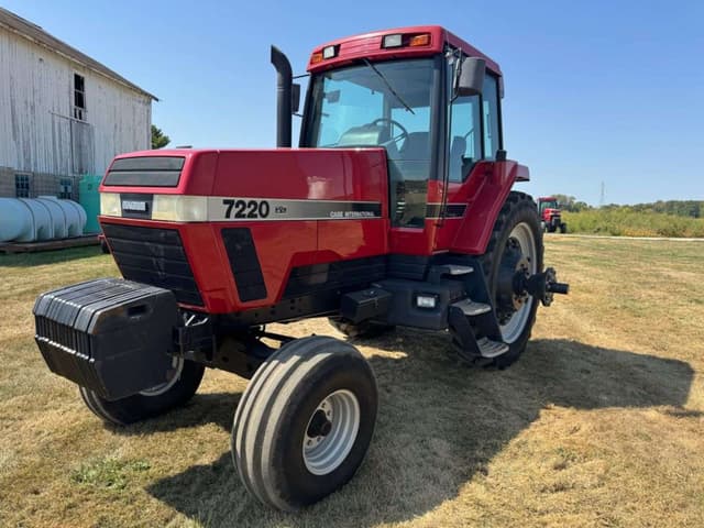 Image of Case IH 7220 equipment image 2
