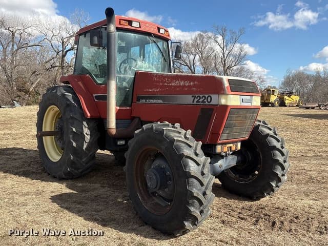 Image of Case IH 7220 equipment image 2