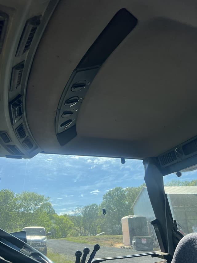 Image of Case IH 7240 equipment image 4