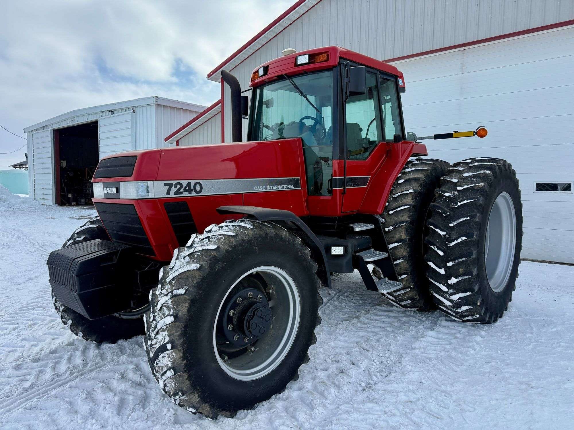 1995 Case IH 7240 Equipment Image0