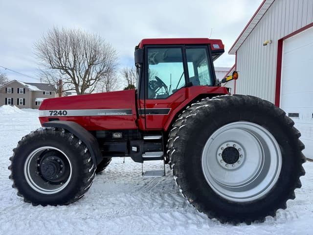 Image of Case IH 7240 equipment image 1