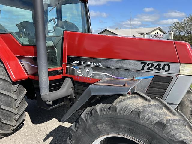 Image of Case IH 7240 equipment image 1