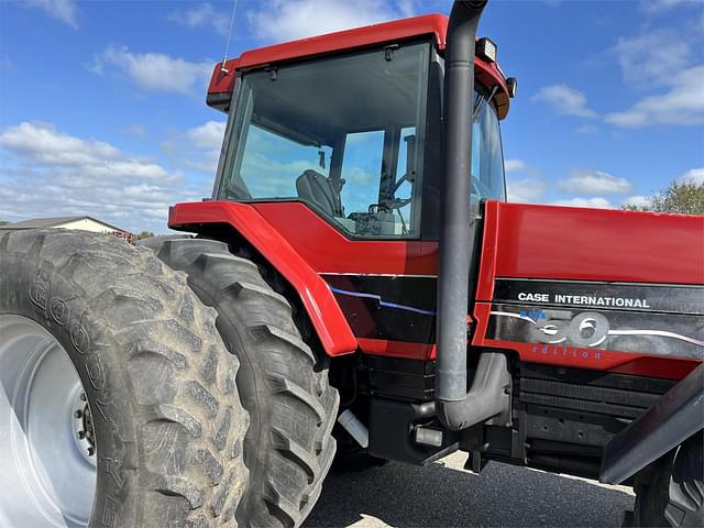 Image of Case IH 7240 equipment image 2