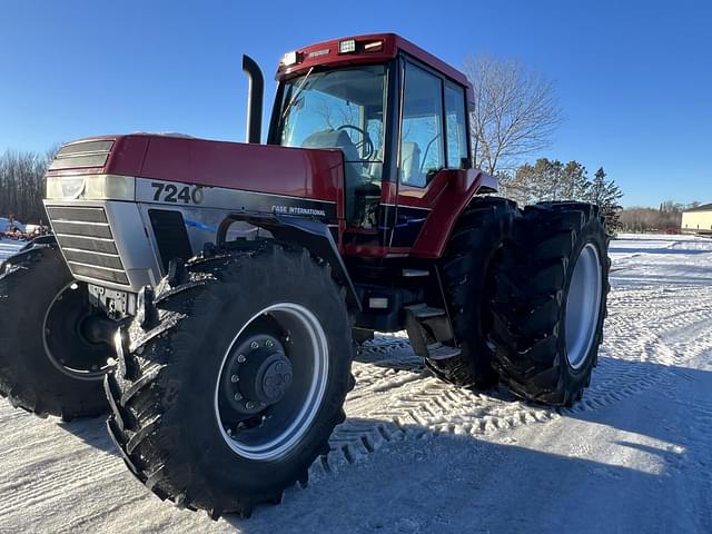 Image of Case IH 7240 equipment image 3