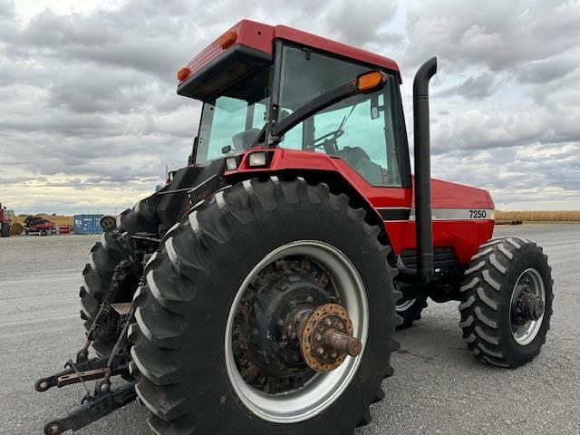 Image of Case IH 7250 equipment image 4