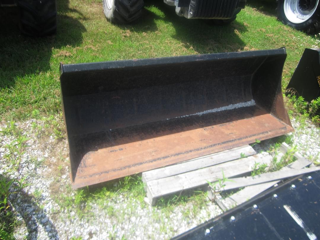 Image of Case IH Bucket Image 0