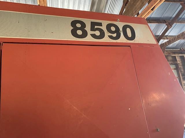 Image of Case IH 8590 equipment image 1