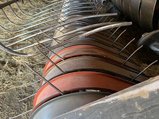 Image of Case IH 8590 equipment image 3