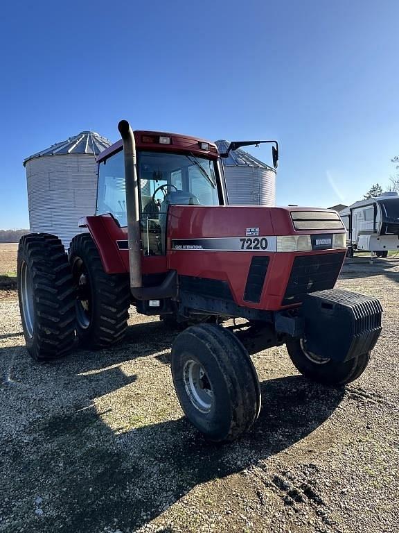 Image of Case IH 7220 equipment image 2