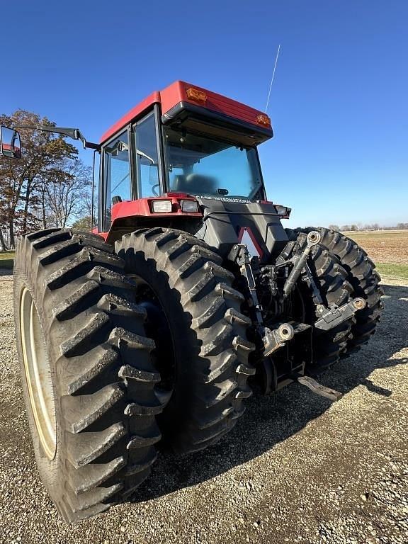 Image of Case IH 7220 equipment image 3