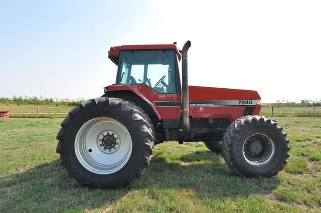 Image of Case IH 7240 equipment image 4