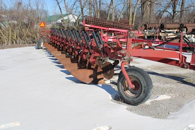 Image of Case IH 800 equipment image 1