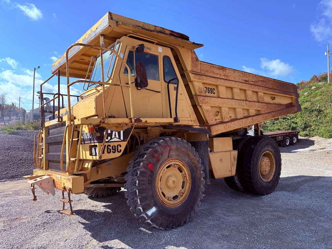 Image of Caterpillar 769C Primary image