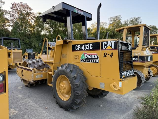 Image of Caterpillar CP-433C equipment image 1