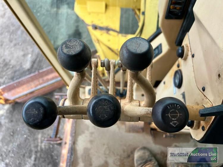 Main image Caterpillar 12H 22