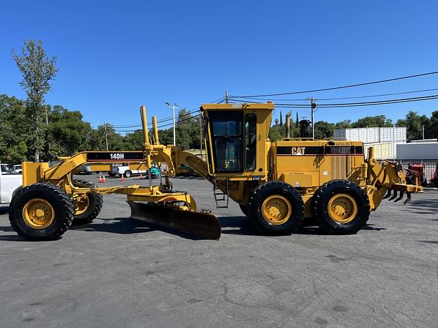 Image of Caterpillar 140H equipment image 1