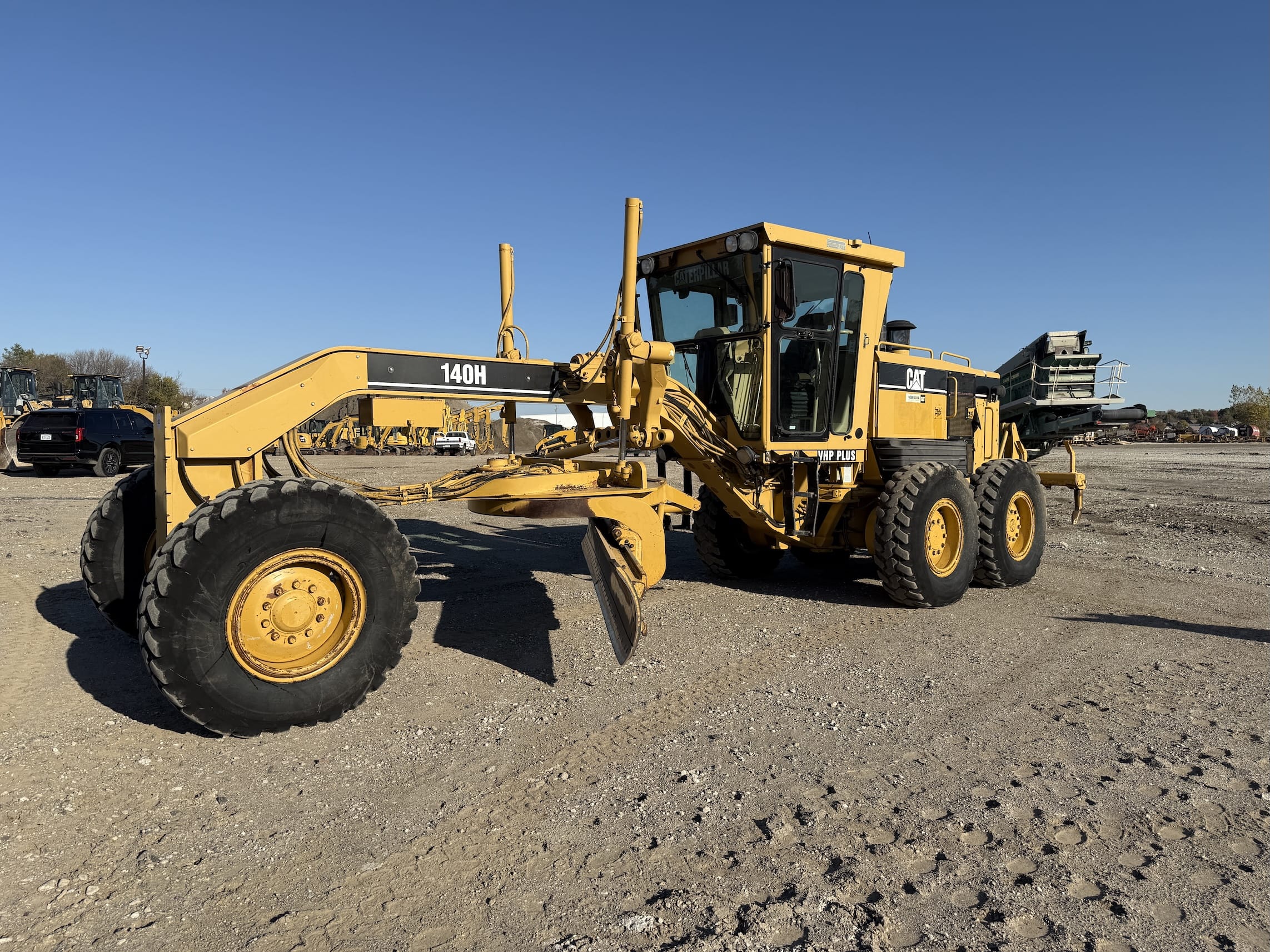 1995 Caterpillar 140H VHP Equipment Image0