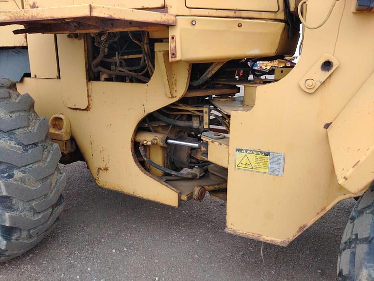 Main image Caterpillar 928F 12
