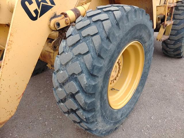 Thumbnail image Caterpillar 928F 30