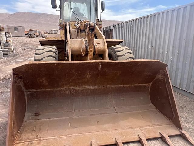 Image of Caterpillar 938F equipment image 1