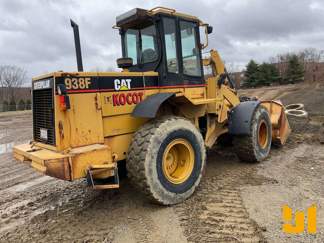 Image of Caterpillar 938F Image 1