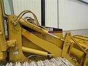 Thumbnail image Caterpillar 939 36