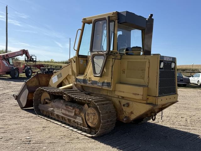 Image of Caterpillar 953B equipment image 4